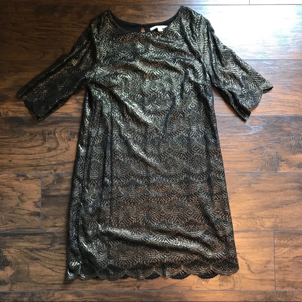Francesca’s holiday dress
